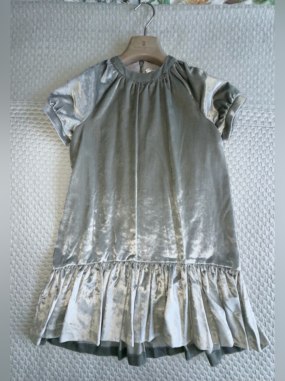 Brunello Cucinelli Girls’ Silver Velvet Ruffle Hem Short Sleeve Dress
